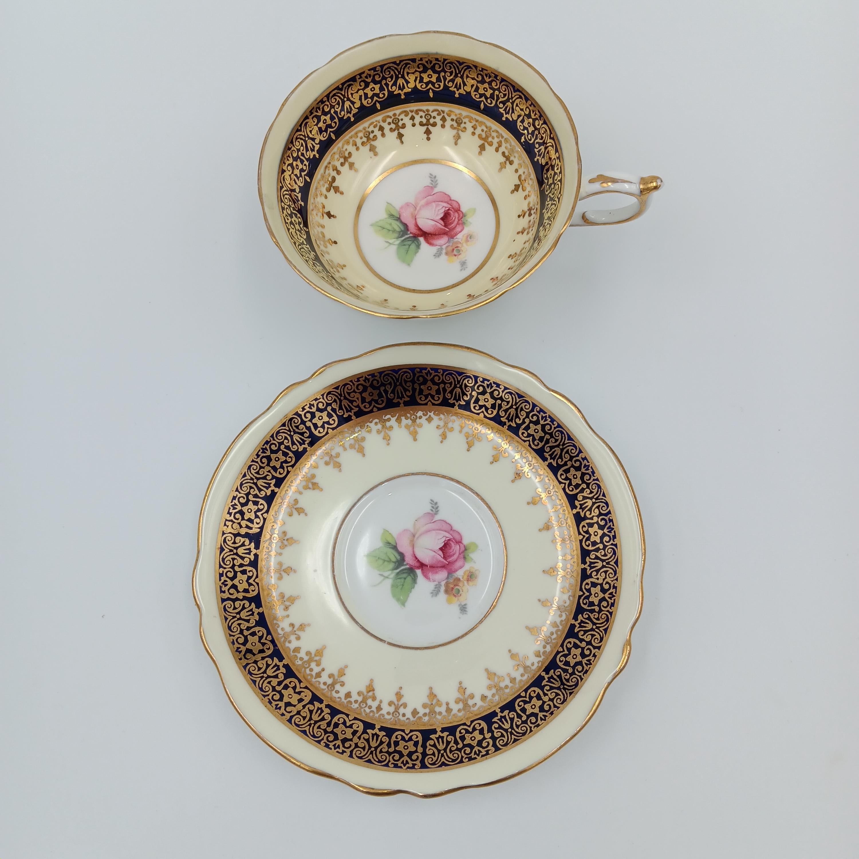 Paragon Double Warrant, Rosebud, Teacup and Saucer
