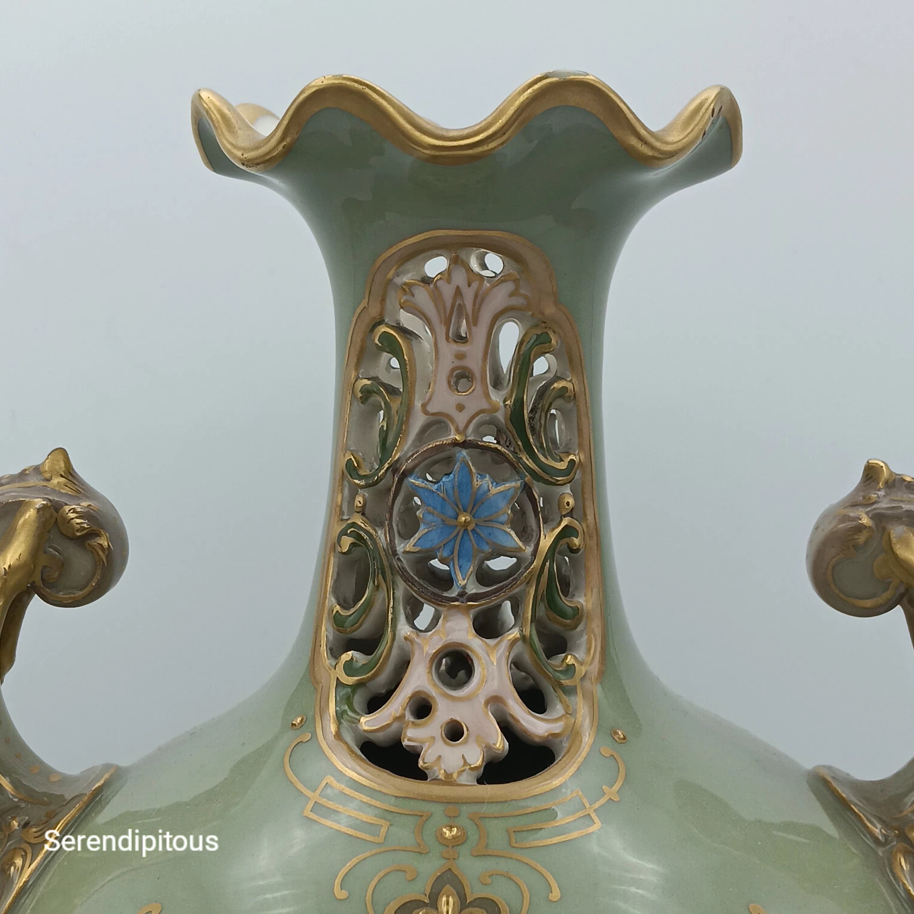 Rare Art Nouveau Porcelain – Ernst Wahliss Cherub Vase, Austria c.1900