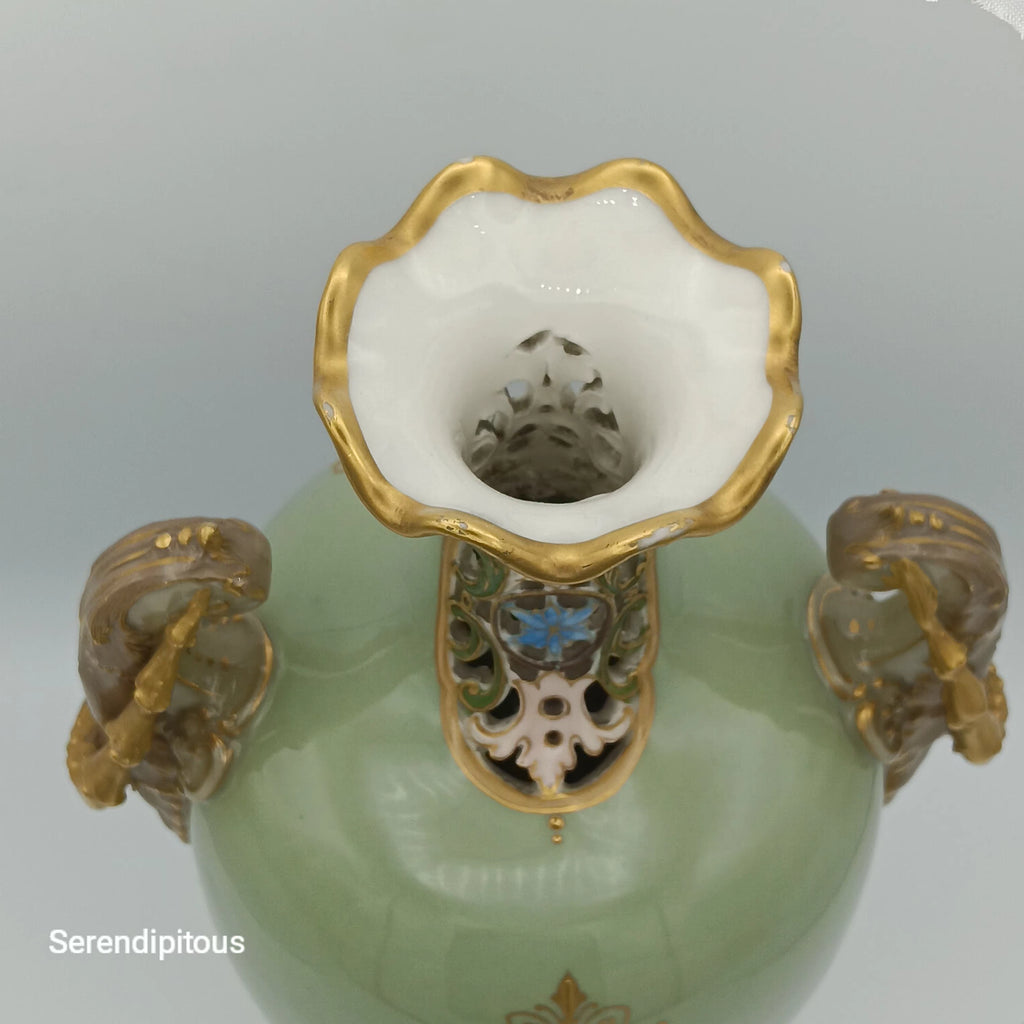 Rare Art Nouveau Porcelain – Ernst Wahliss Cherub Vase, Austria c.1900