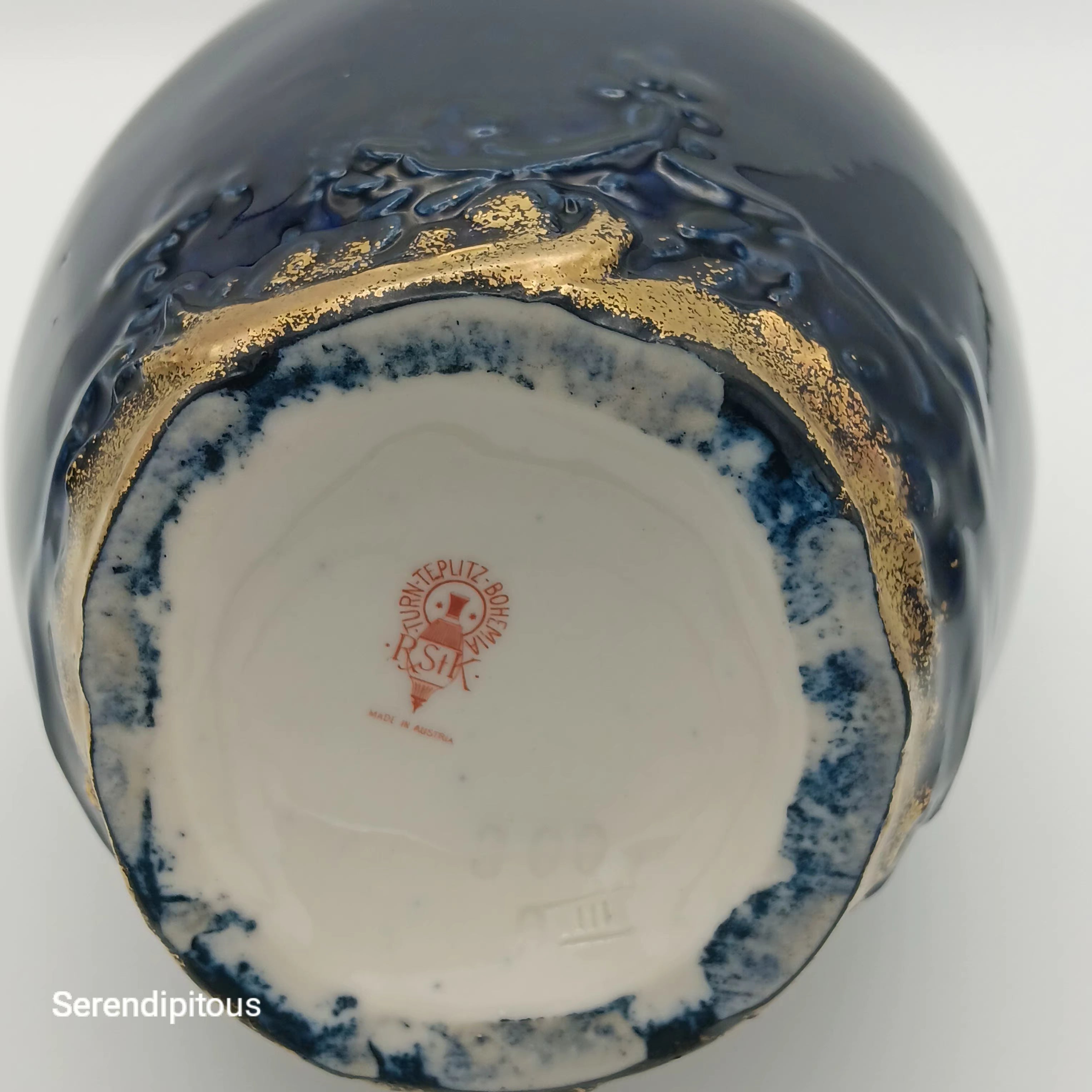Ornate Opulence: Amphora’s Floral Fantasy in Cobalt & Gold