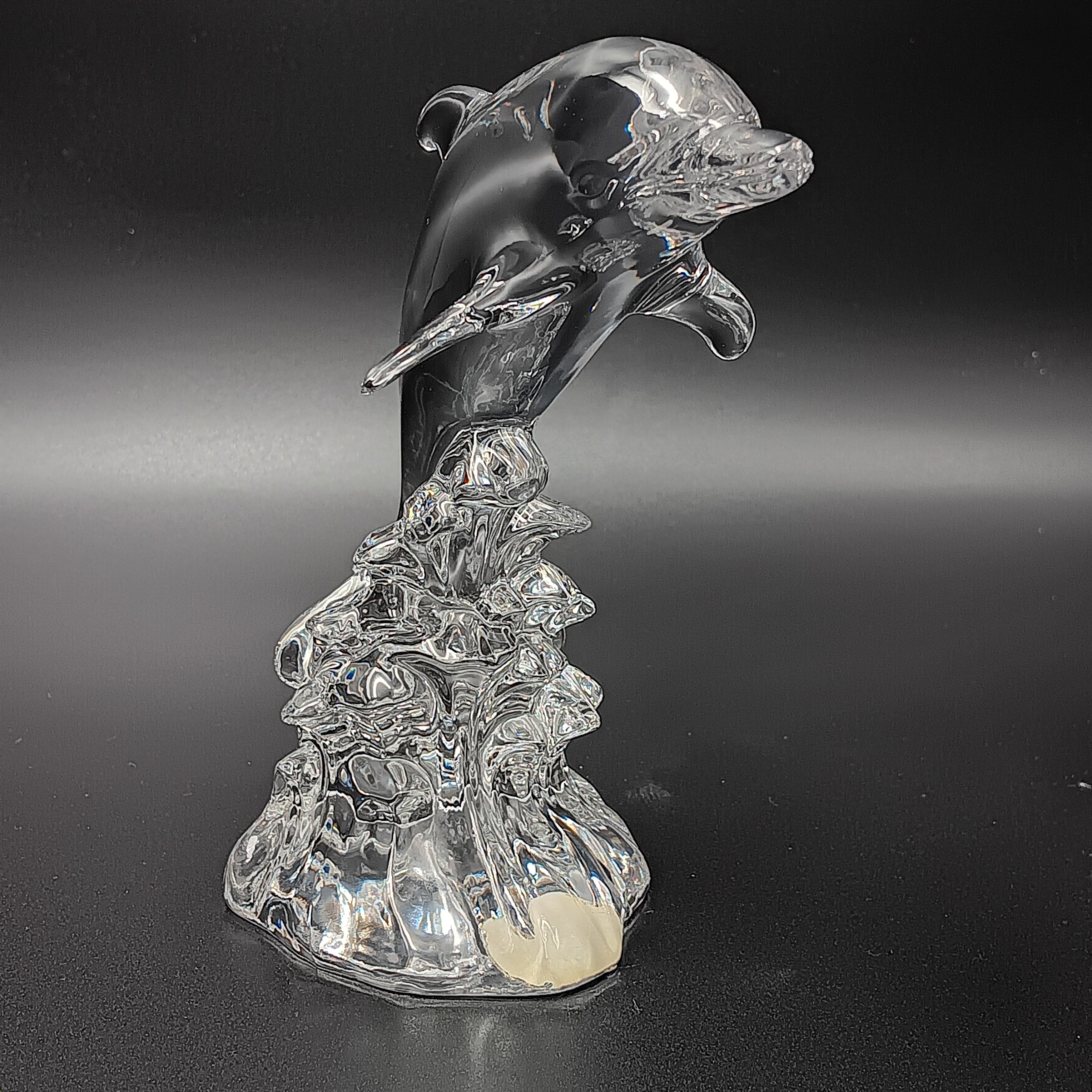 Princess House – “Wonders of the Wild” – Crystal Dolphin Figurine