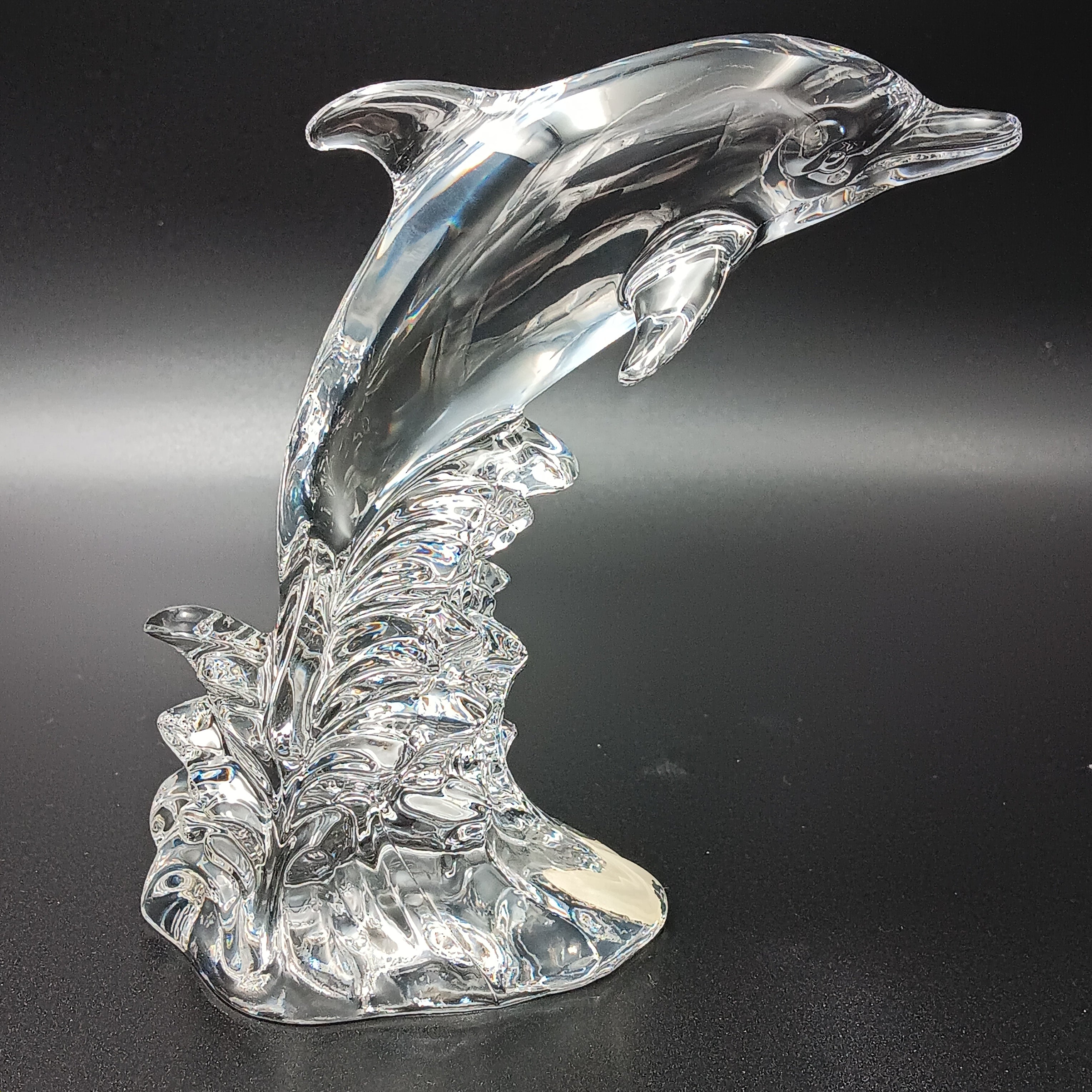 Princess House – “Wonders of the Wild” – Crystal Dolphin Figurine