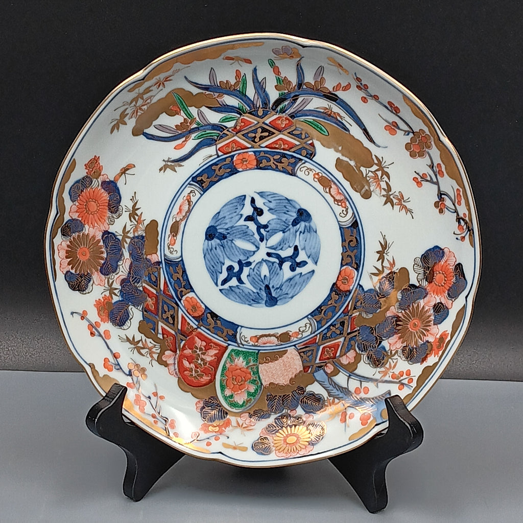 Vintage Japanese Imari Porcelain Plate – 20th Century – Hand Decorated