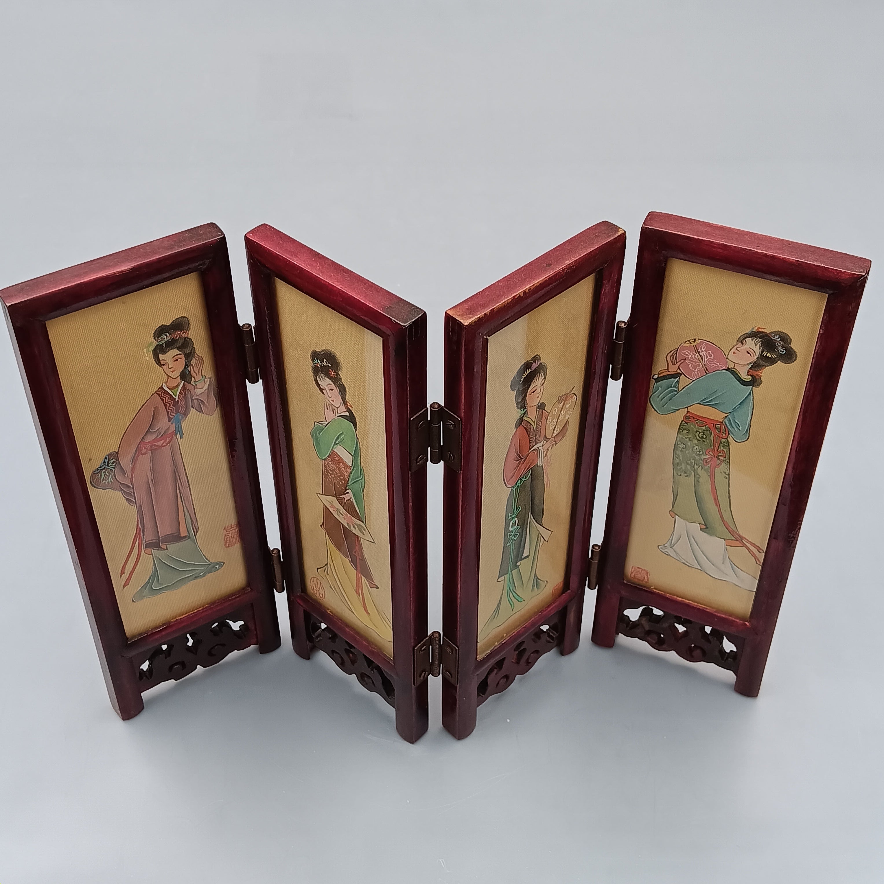 Miniature Decorative Folding Screen – Traditional Images in Printed Panels