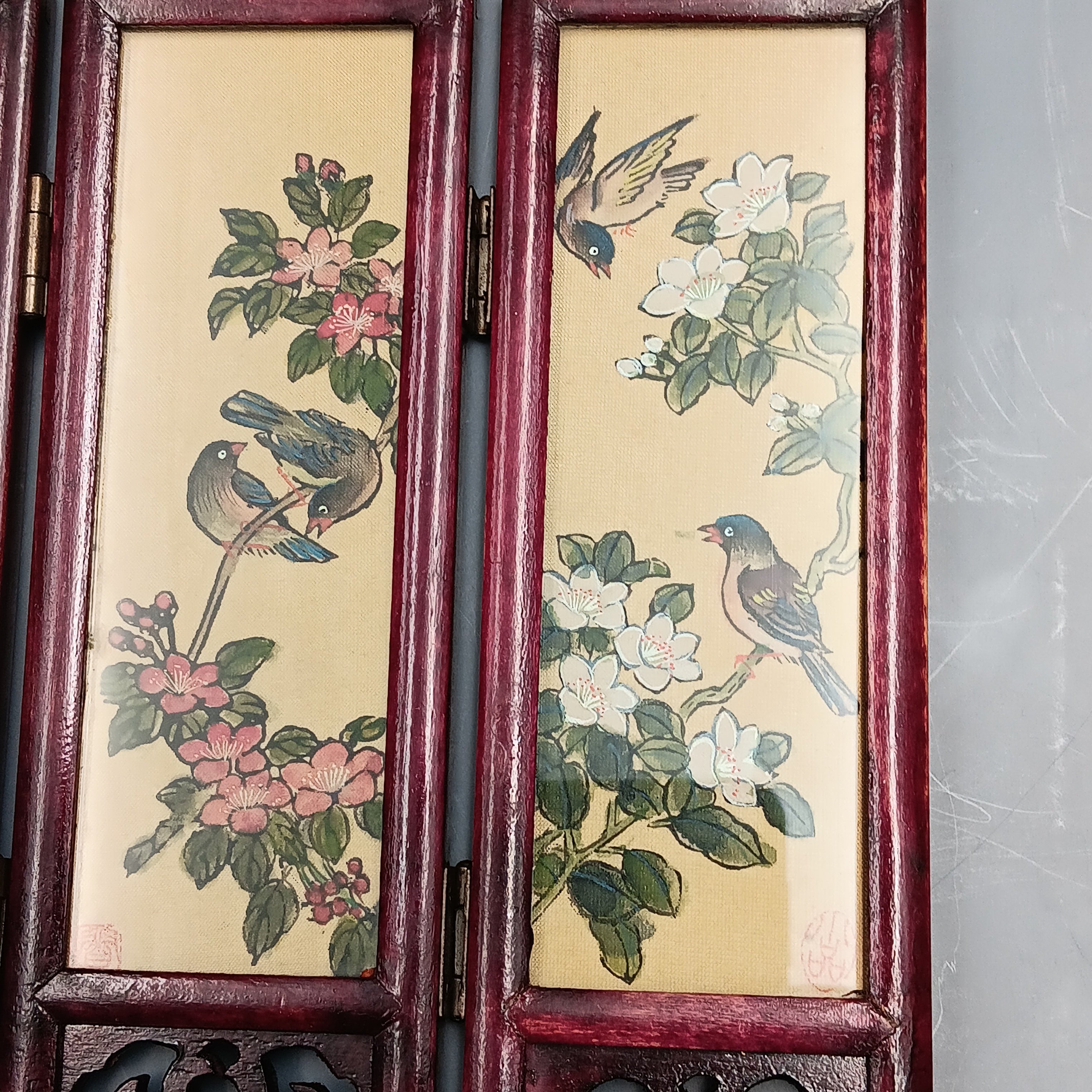 Miniature Decorative Folding Screen – Traditional Images in Printed Panels