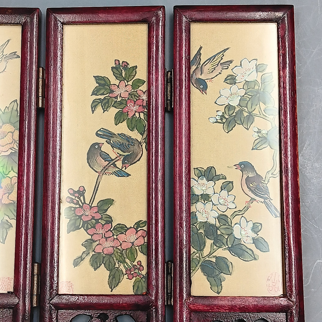 Miniature Decorative Folding Screen – Traditional Images in Printed Panels