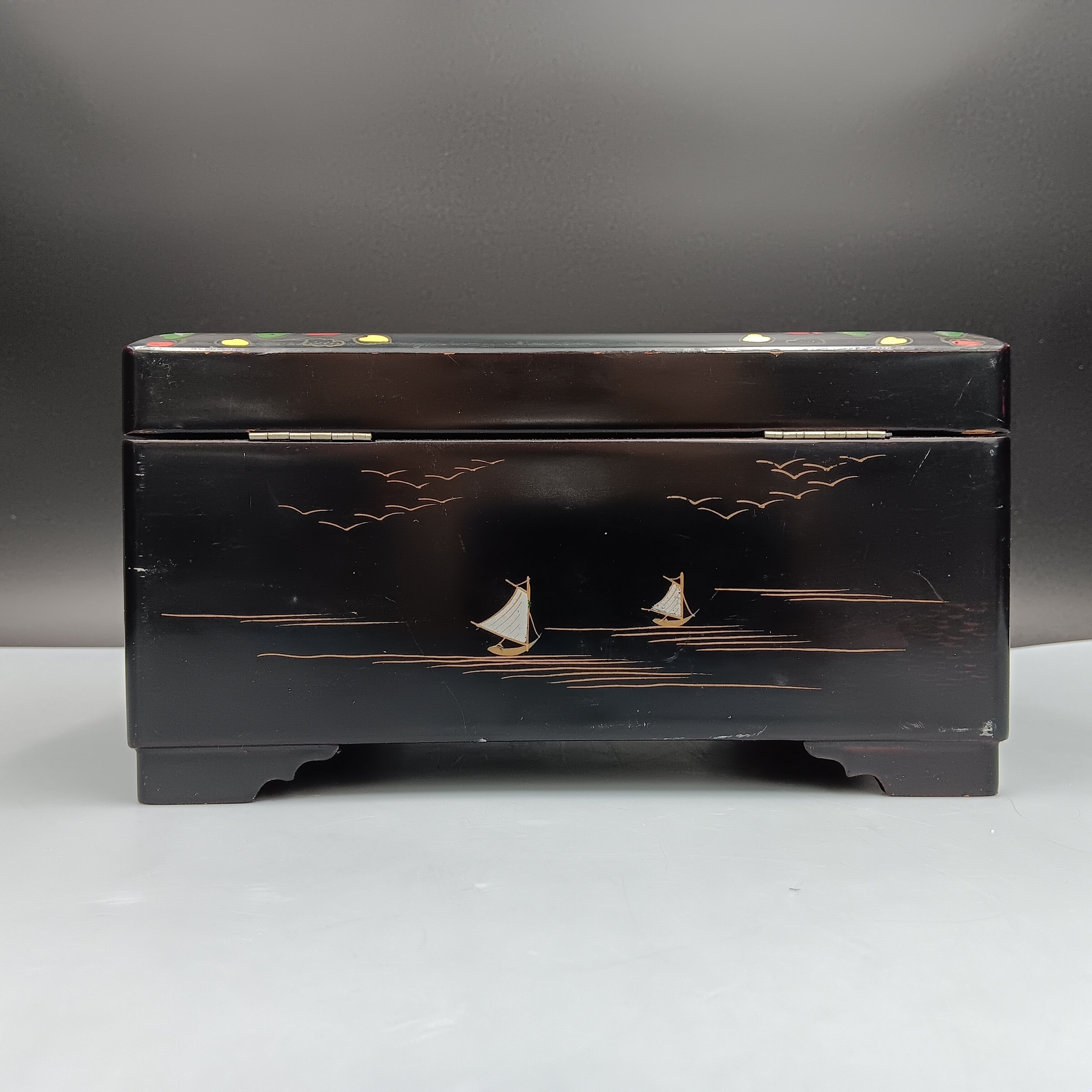 Vintage Musical Japanese Lacquer Jewelry Box with Hand-Painted Design & Abalone Inlay
