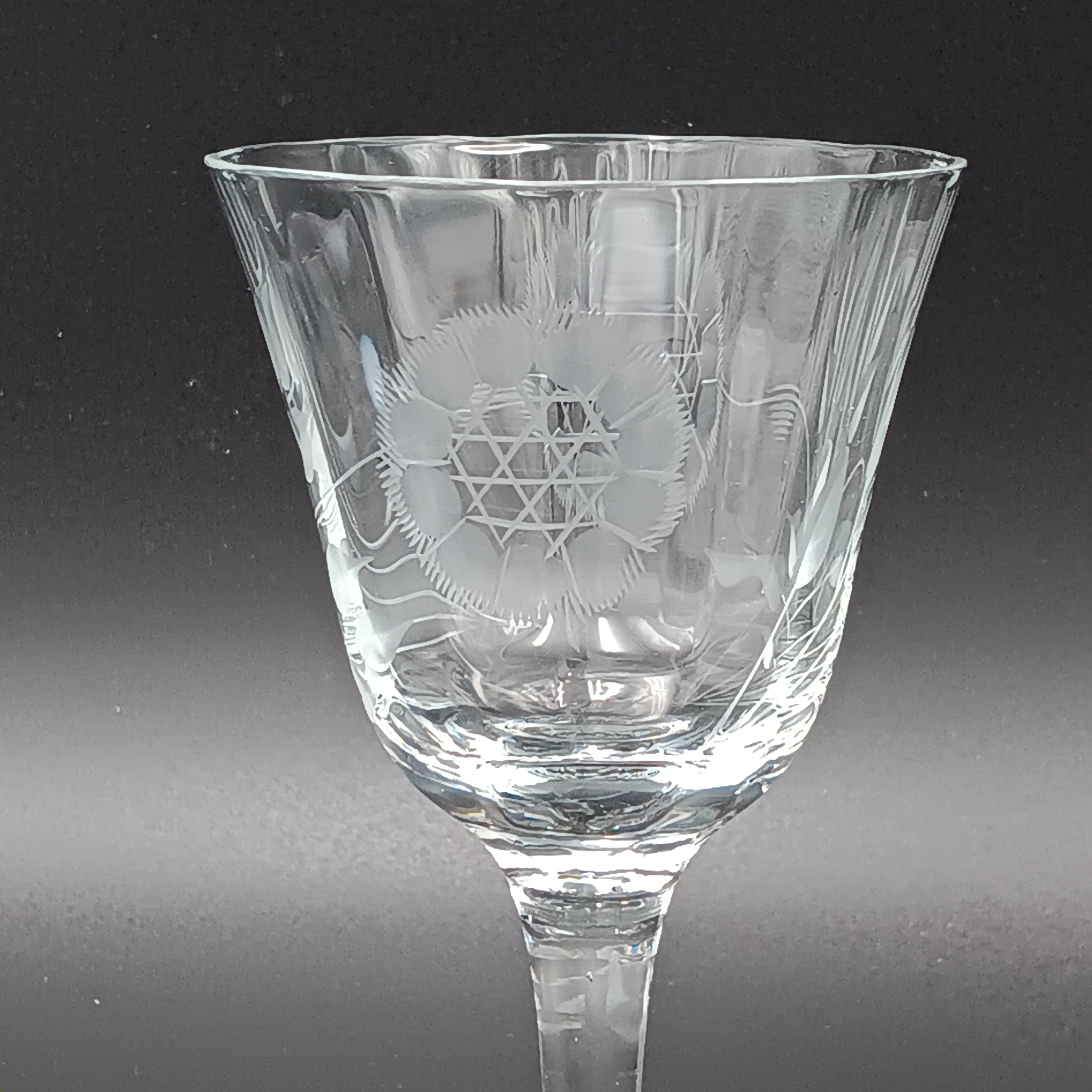 W J Hughes Cornflower 4¾" Liquor Cocktail Glas