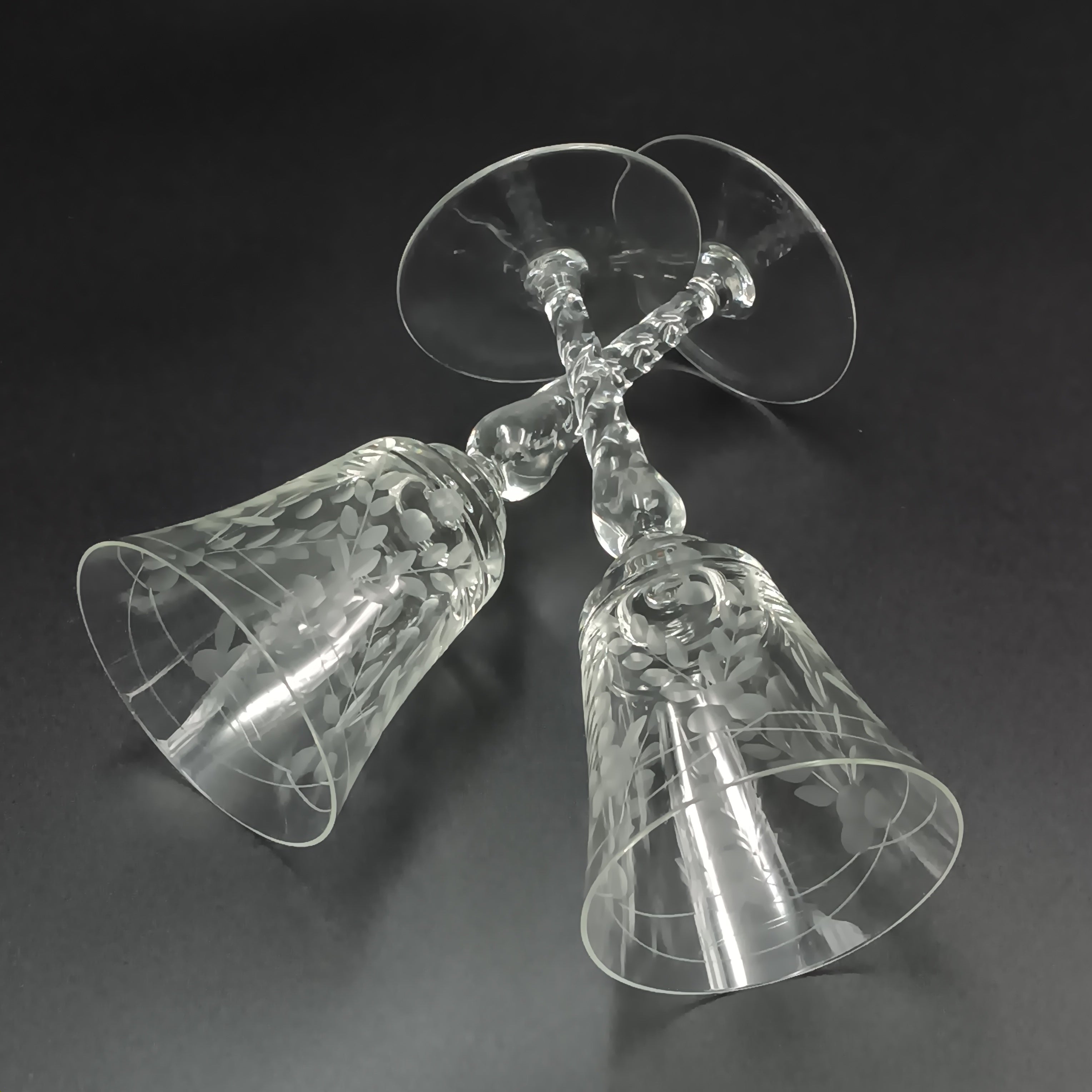 Vintage 6 ¾" Cut Crystal Wine Glass – Elegance in Every Sip