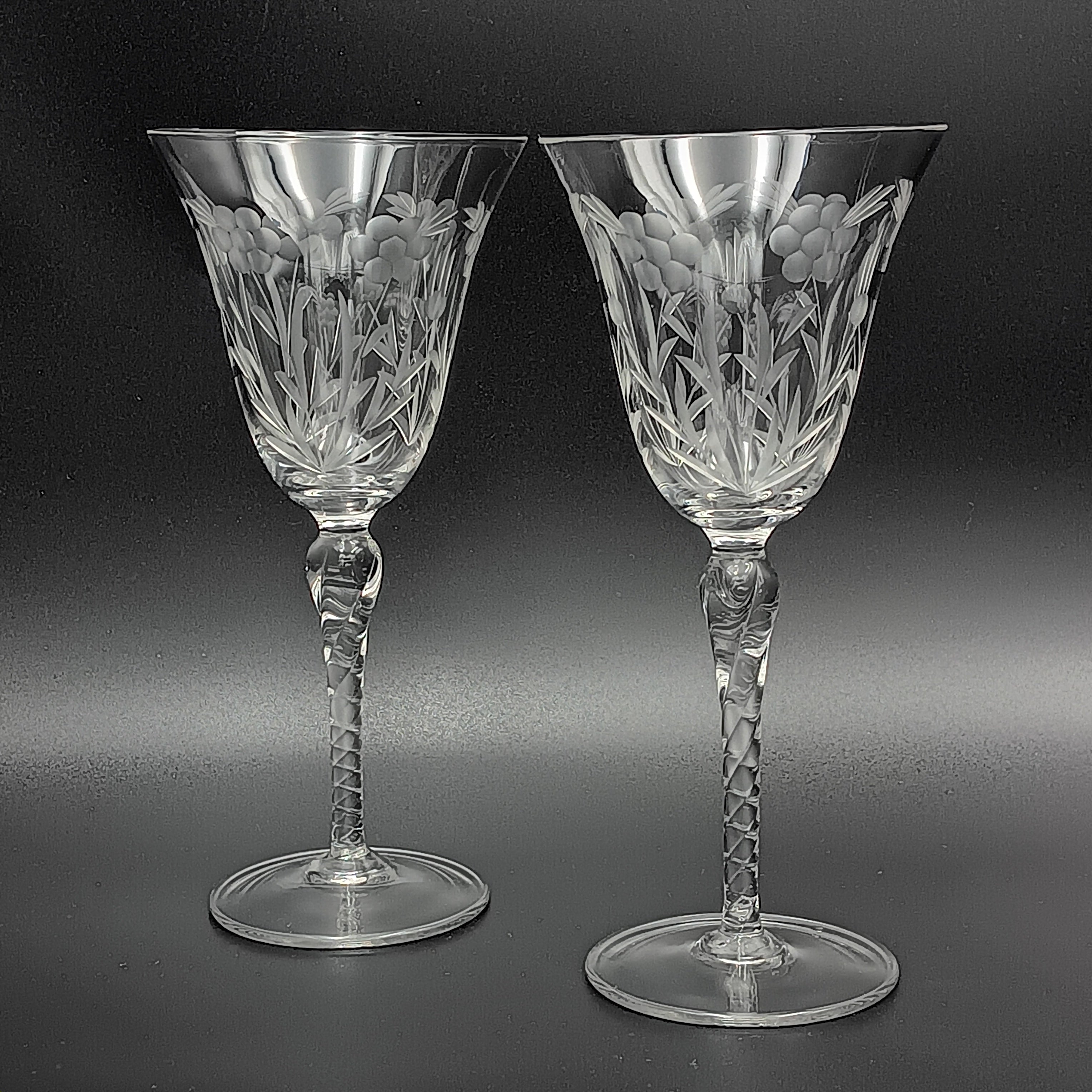 Vintage 6 ¾" Cut Crystal Wine Glass – Elegance in Every Sip