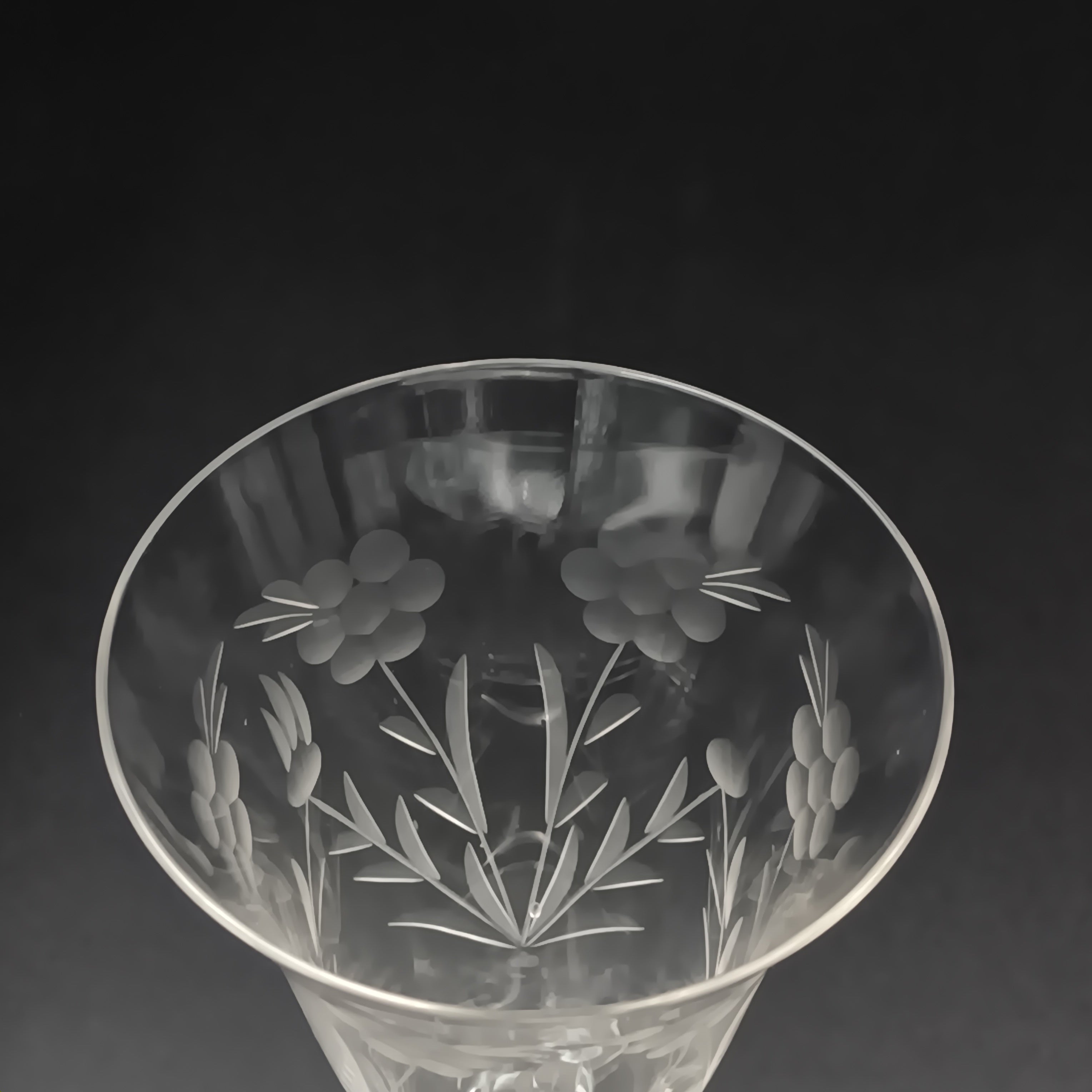 Vintage 6 ¾" Cut Crystal Wine Glass – Elegance in Every Sip