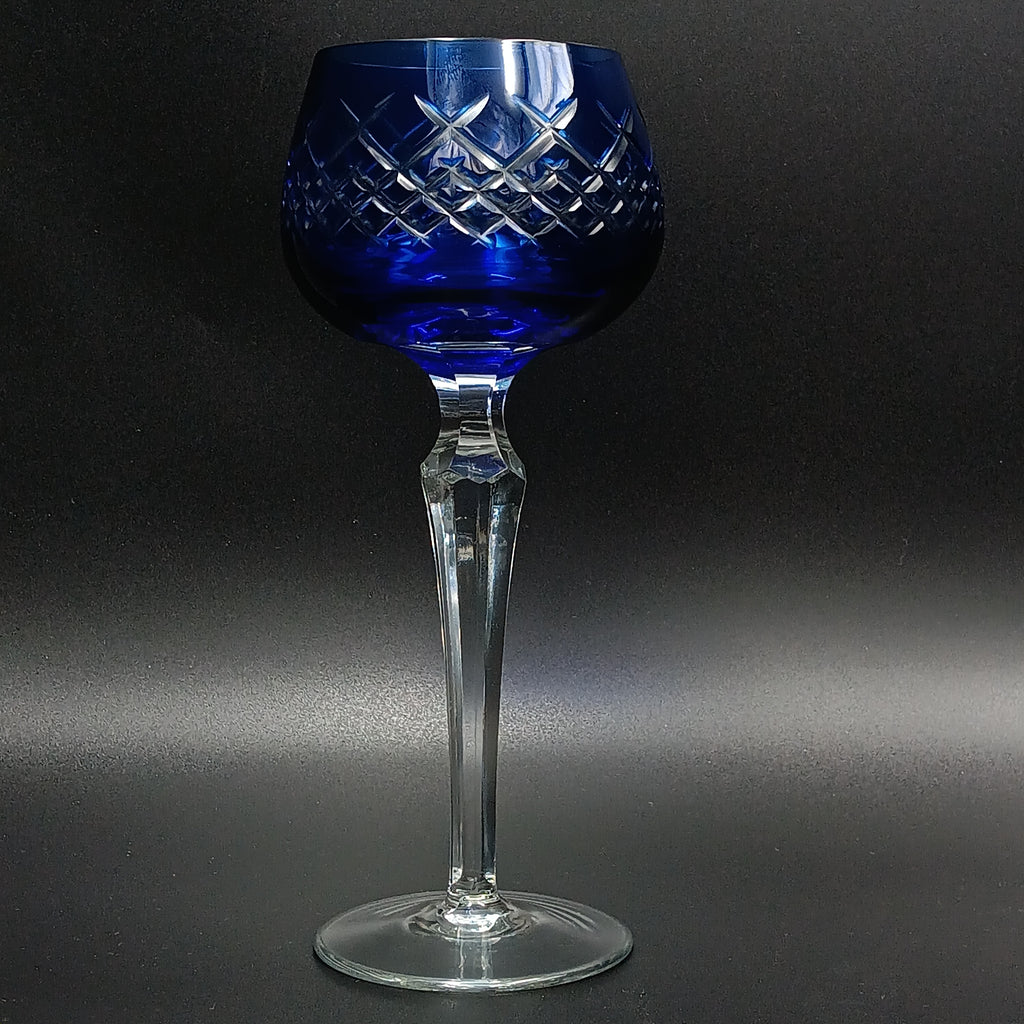 Elegant 7 7/8" Clear Cut Royal Blue Crystal Wine Glass – Timeless Sophistication