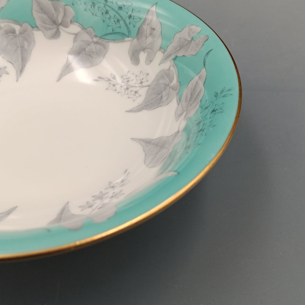 Wedgwood Buxton Turquoise soup bowl with gold rim and floral motif, bone china, England 1960s