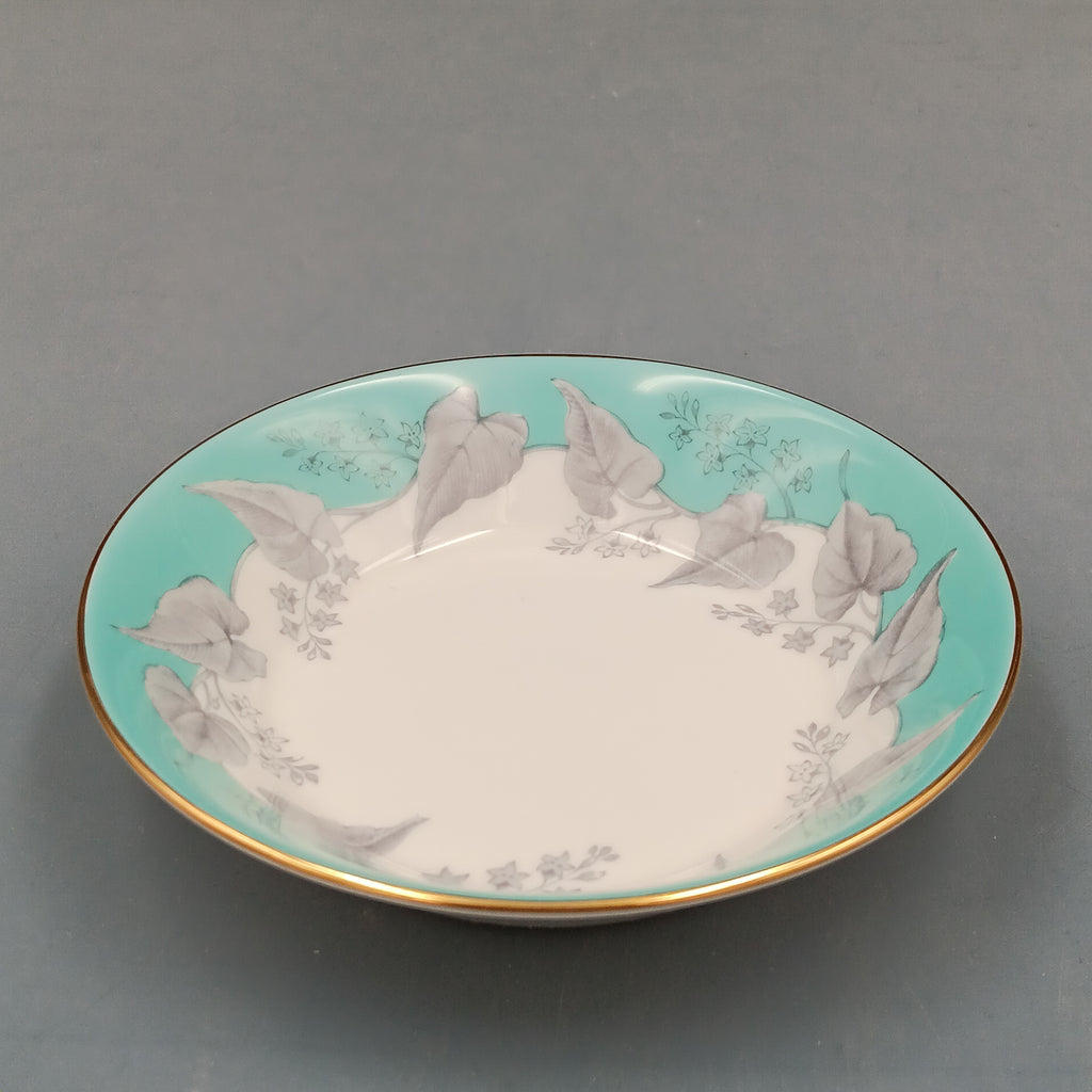 Wedgwood Buxton Turquoise soup bowl with gold rim and floral motif, bone china, England 1960s
