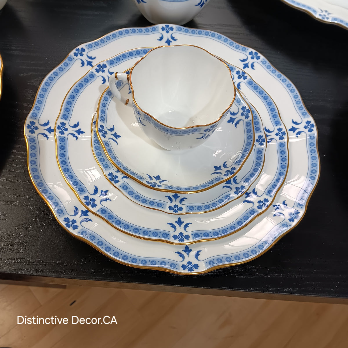 Royal Crown Derby Grenville 5 Piece Place Setting