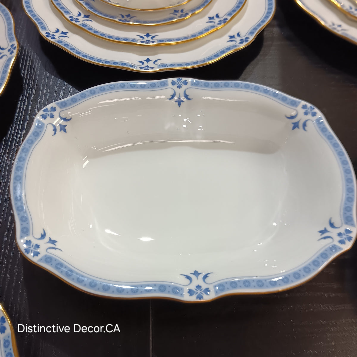 Royal Crown Derby Grenville 9" Oval Vegetable Bowl