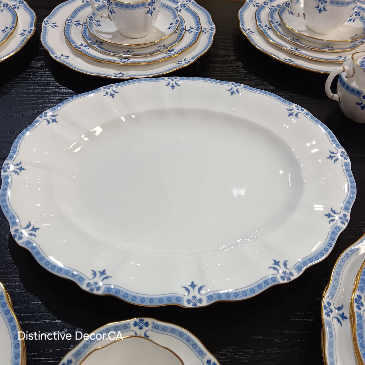 Royal Crown Derby Grenville 14" Oval Serving Platter