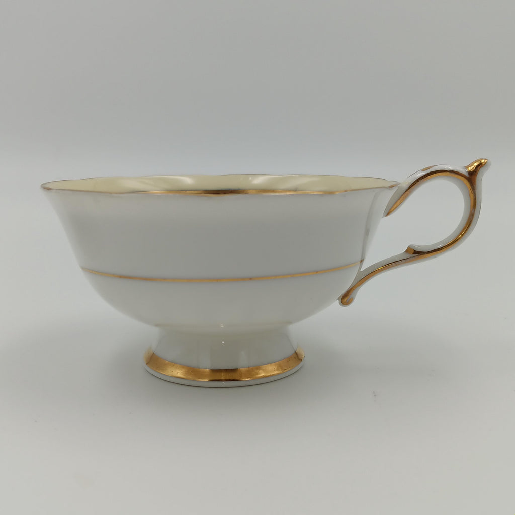 Paragon Double Warrant, Rosebud, Teacup and Saucer