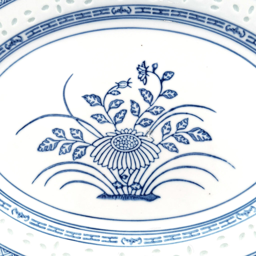 Vintage Tienshan Chinese Blue & White Rice Grain Chrysanthemum Flower Dinnerware Set, Choice Condition