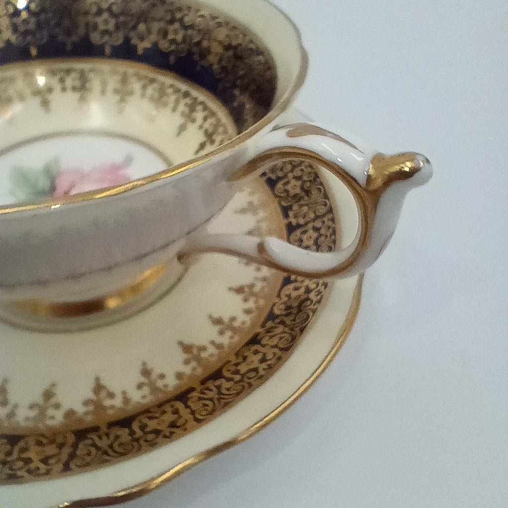 Paragon Double Warrant, Rosebud, Teacup and Saucer