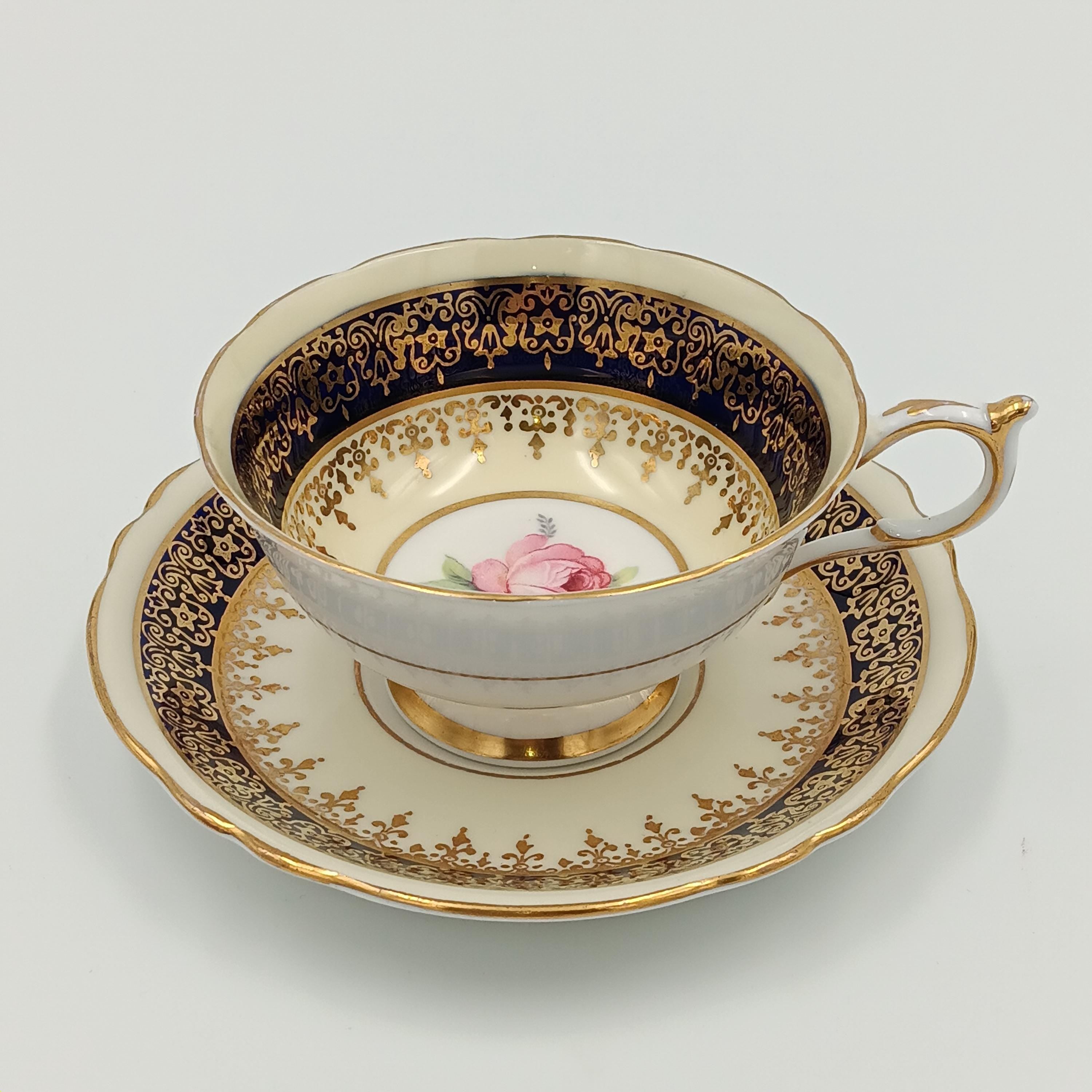 Paragon Double Warrant, Rosebud, Teacup and Saucer