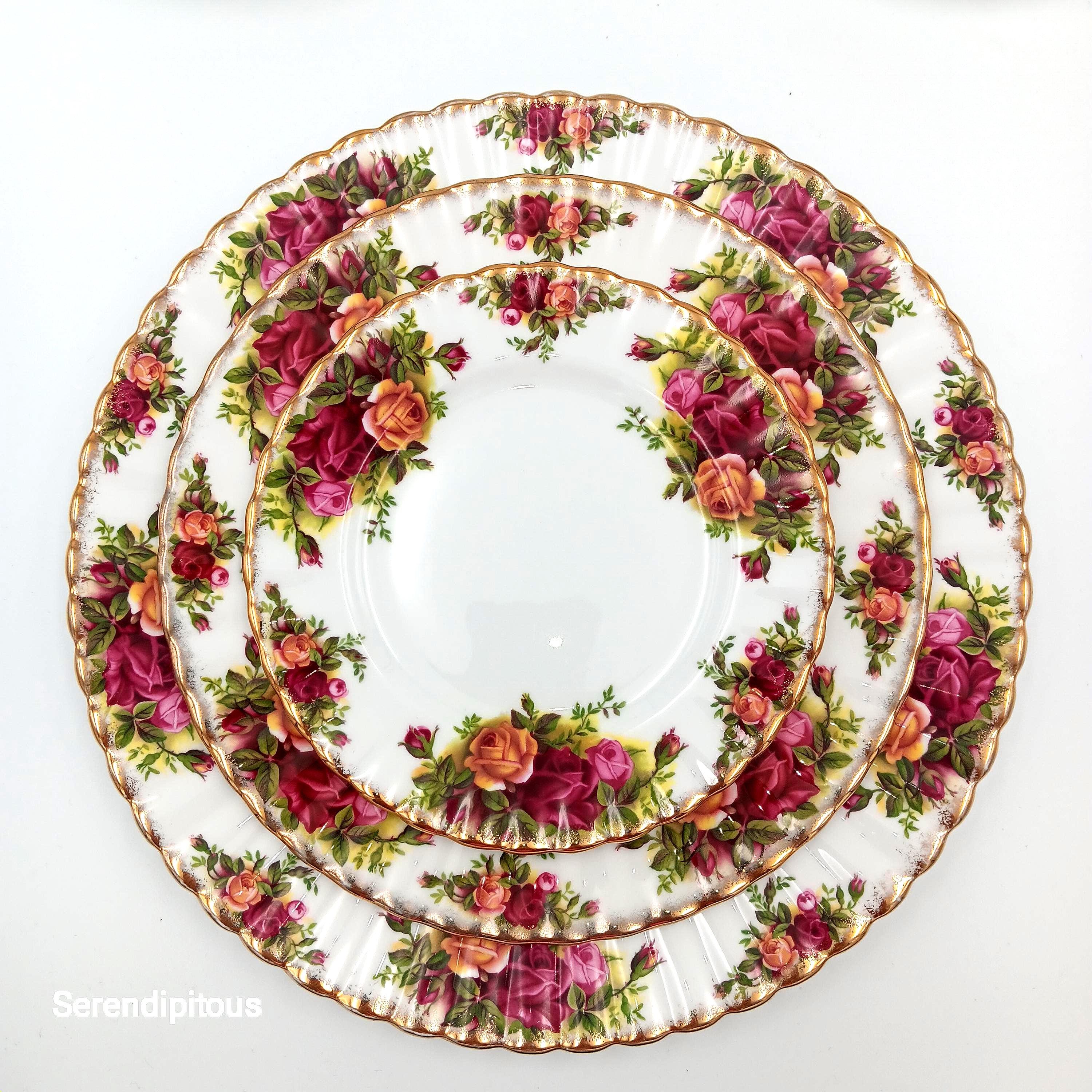 Royal Albert 'Old Country Roses', Fine Bone China, Place Setting with Dessert Dish