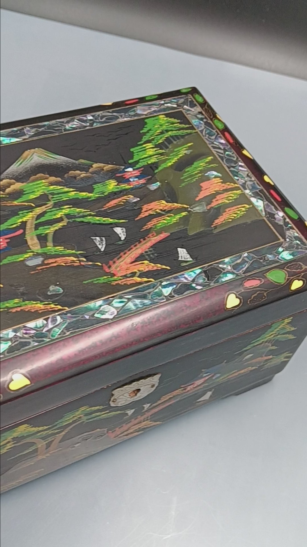 Vintage Musical Japanese Lacquer Jewelry Box with Hand-Painted Design & Abalone Inlay